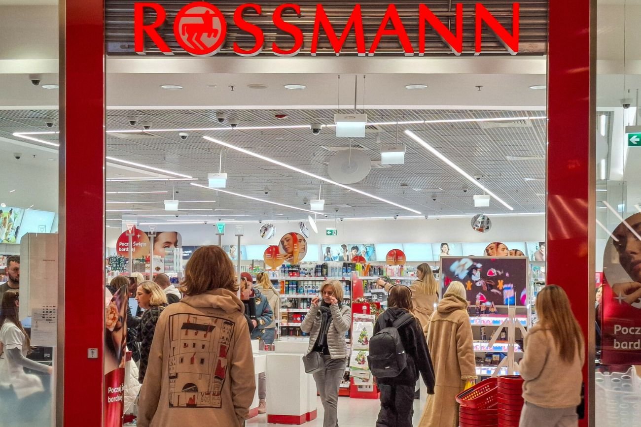 W Rossmannie dostaniesz teraz te kultowe perfumy o 150 zł taniej. Trzeba się jednak spieszyć