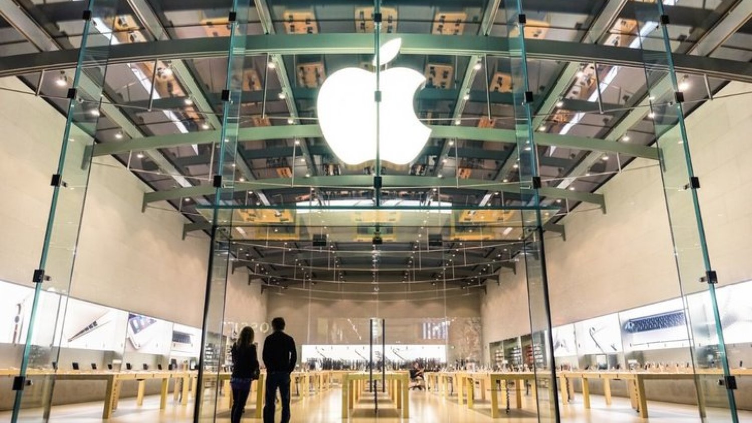 Wycenę akcji Apple szacuje się już nawet na 405 dol.