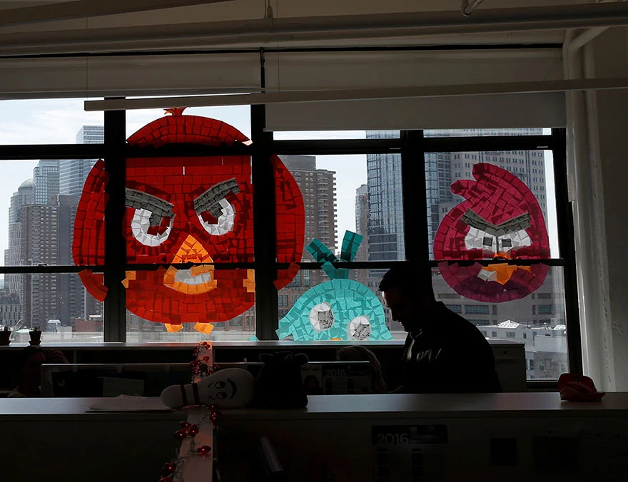 Angry Birds z karteczek samoprzylepnych