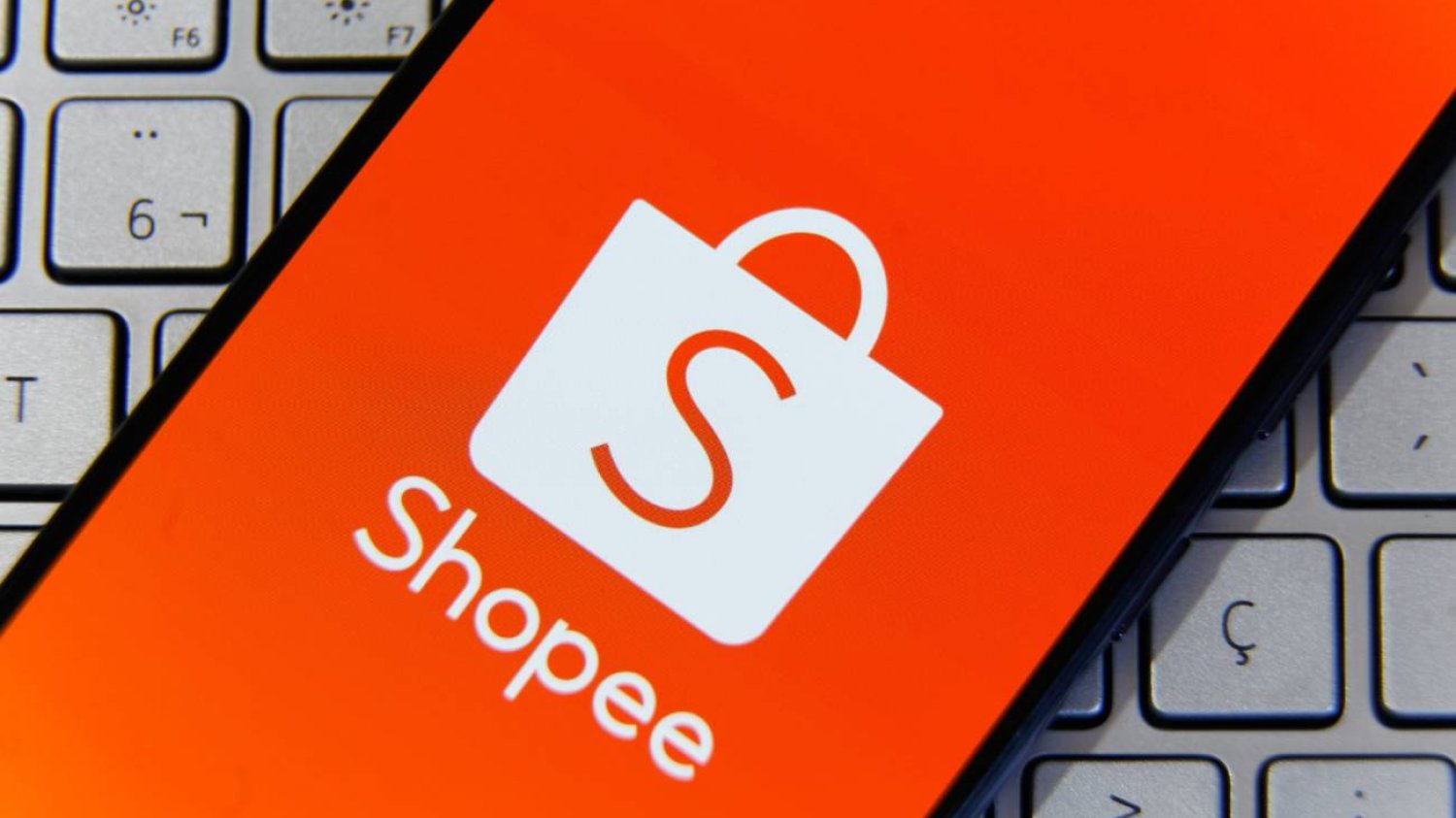 Aplikacja Shopee.
