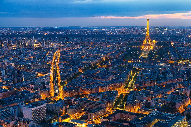 W ramach "Tech Ticket" zagraniczne startupy mają mieć biura w Paryżu.