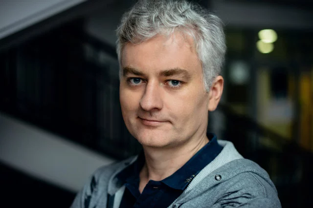 prof. Sankowski z Wydziału Matematyki, Informatyki i Mechaniki Uniwersytetu Warszawskiego