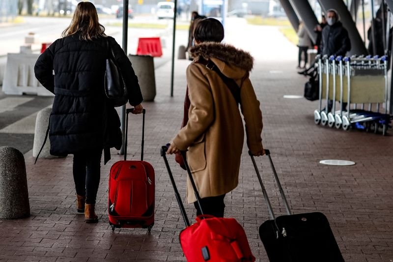 Odwiedziny u rodziny na święta skończyły się rozwojem sytuacji epidemicznej Covid-19.