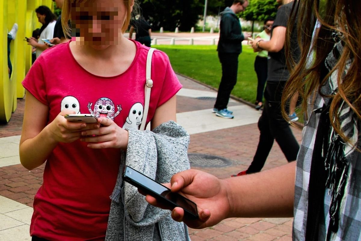 Próba rekrutacji nastolatki do podejrzanej pracy na jednej z olsztyńskich grup na Facebooku wzbudziła oburzenie użytkowników internetu.