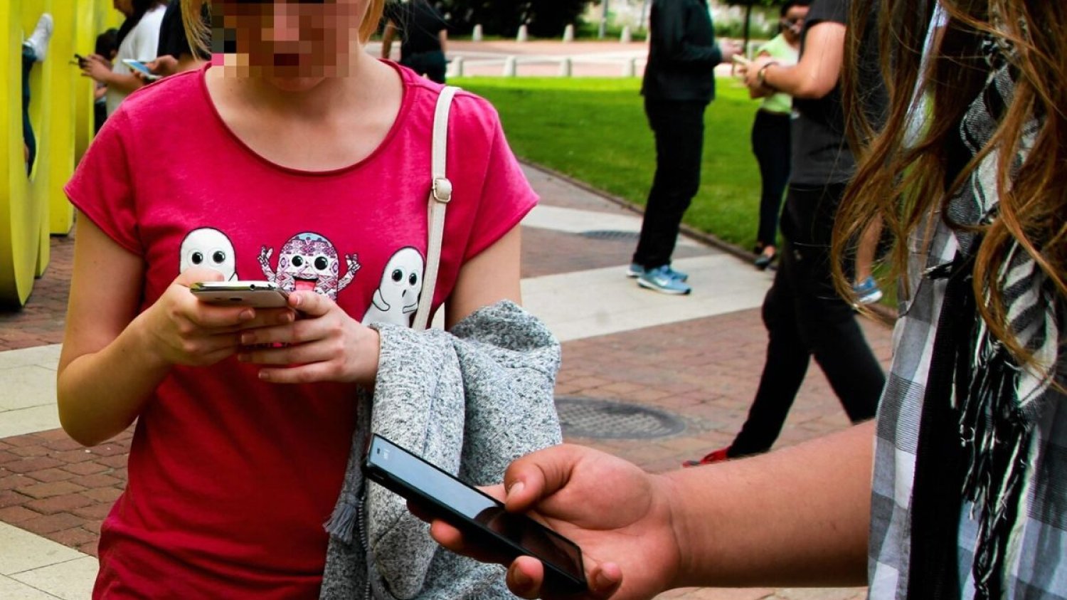 Próba rekrutacji nastolatki do podejrzanej pracy na jednej z olsztyńskich grup na Facebooku wzbudziła oburzenie użytkowników internetu.