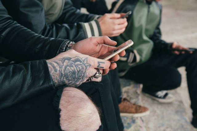 Burmistrz jednego z włoskich miasteczek zagroził mieszkańcom wyłączeniem internetu