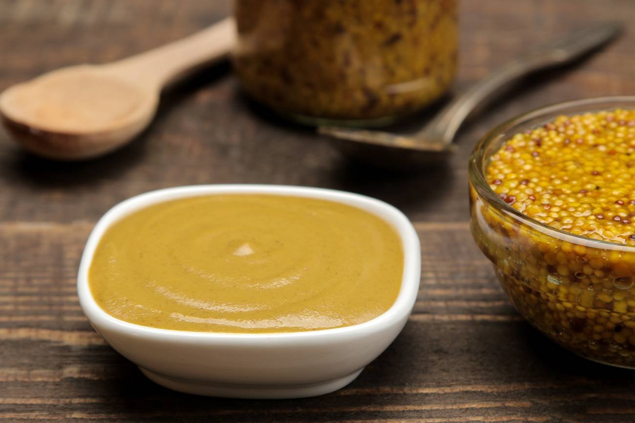 Musztarda rosyjska, musztarda francuska