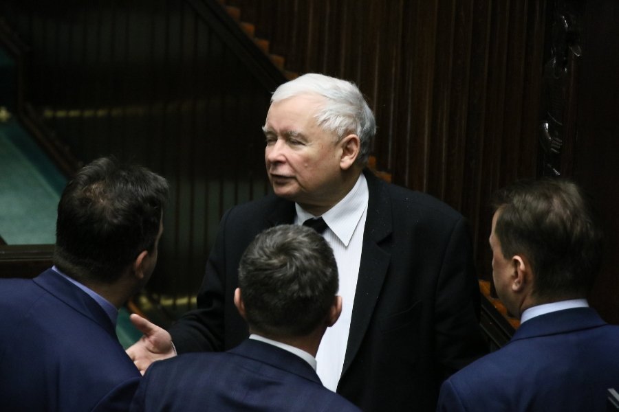 Jarosław Kaczyński - szeregowy poseł ma wiele do powiedzenia zarówno w polityce, jak i w biznesie.