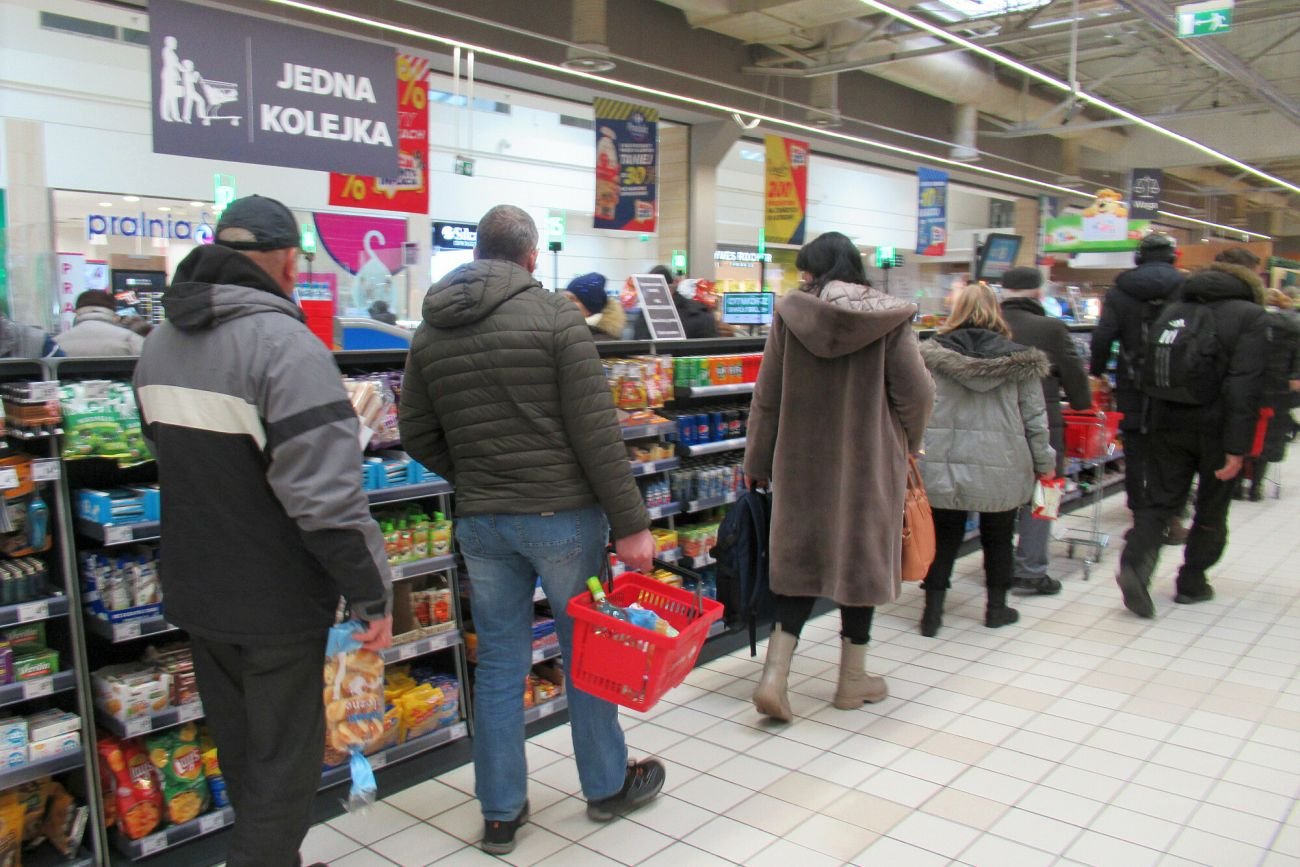 Polacy płacą za zakupy coraz więcej. W styczniu ceny wzrosły o 20 proc.