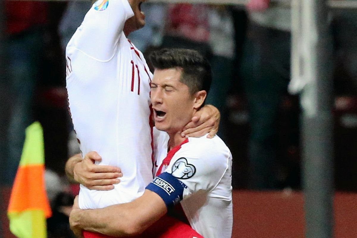 Na liście 10 najbogatszych Polaków przed 40-tką Robert Lewandowski jest ostatni.