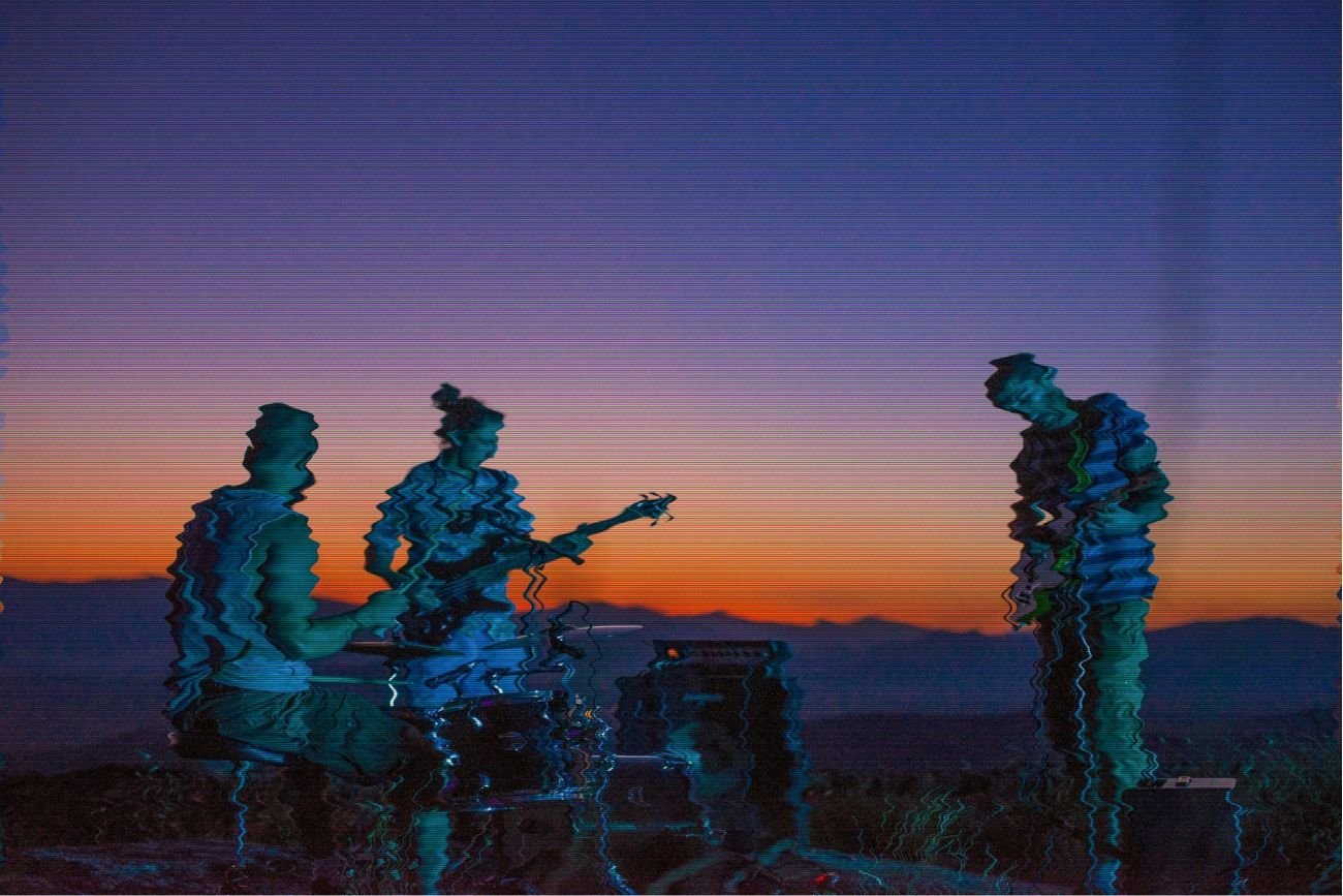 Mają setki tysięcy słuchaczy, chociaż nie istnieją. Branża muzyczna przegrywa z AI