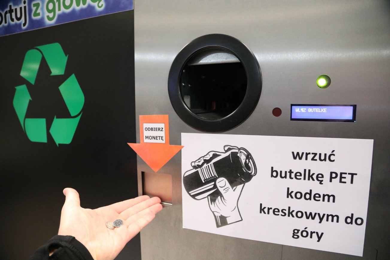 Ministerstwo Finansów liczy na kilkaset milionów złotych wpływu do budżetu z systemu kaucyjnego