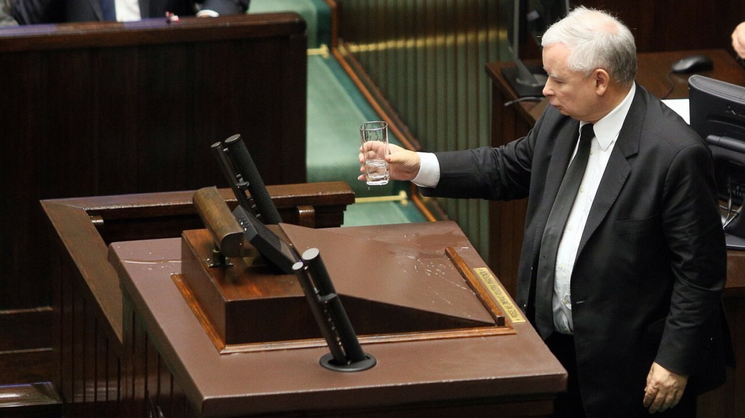Źródło wody oligoceńskiej powstanie w Sejmie. Pójdą na to publiczne pieniądze.