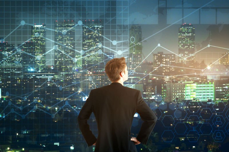 SuperLokator to pierwszy fundusz bez opłat, którym zarządza robot. Narodził się na IQ money, pierwszej platformie inwestycyjnej, która dzieli się swoim zyskiem z użytkownikiem