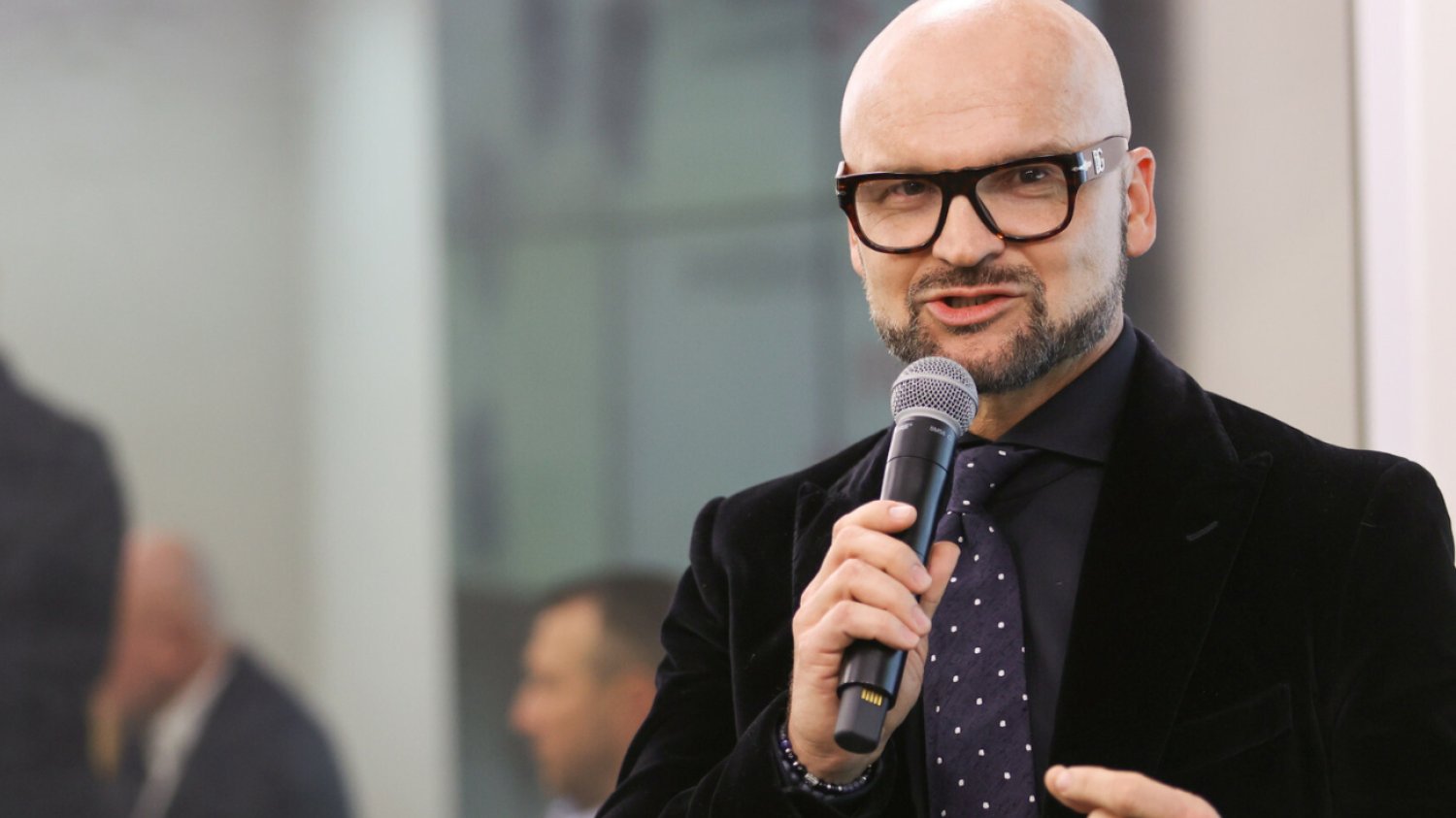 Rafał Brzoska, podczas wywiadu dla Financial Times, poinformował, że prowadzi negocjacje z lokalnymi partnerami w Niemczech, Szwajcarii, Austrii, Finlandii, Szwecji i Norwegii.