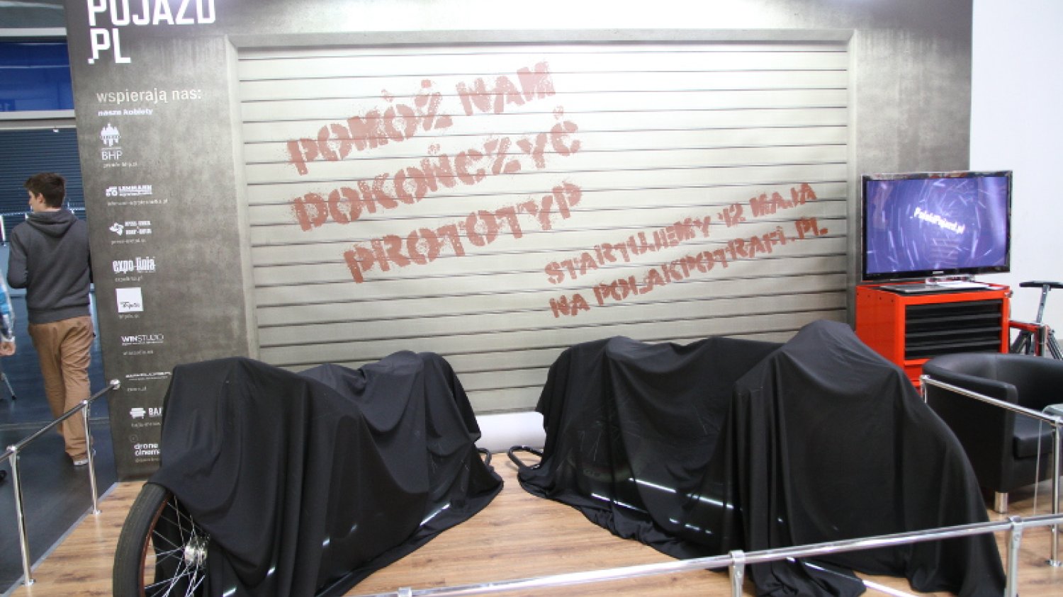 Bracia Bielawscy z Poznania tworzą rower-motocykl, który ma przypominać największe klasyki motoryzacji