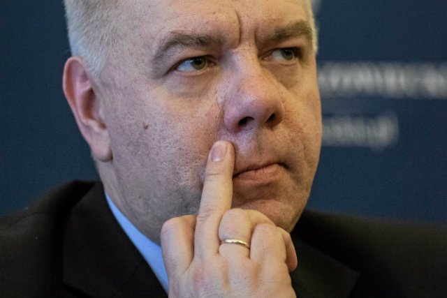 Poseł PiS Jacek Sasin podczas briefingu prasowego "Ustawa metropolitalna - spotkanie z samorzadami"