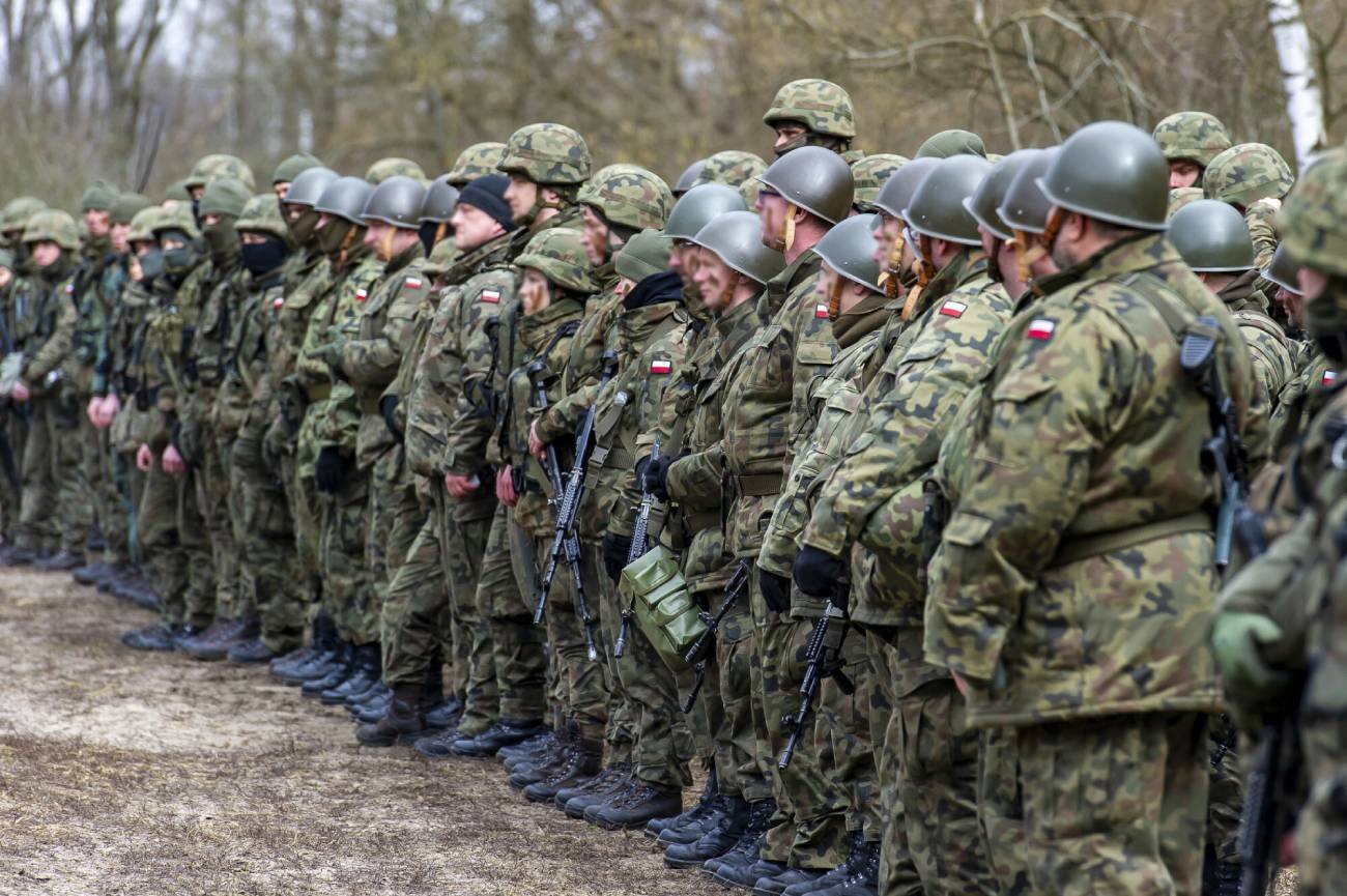 Trwają jesienne ćwiczenia rezerwy. Żołnierze skarżą się na stare wyposażenie.