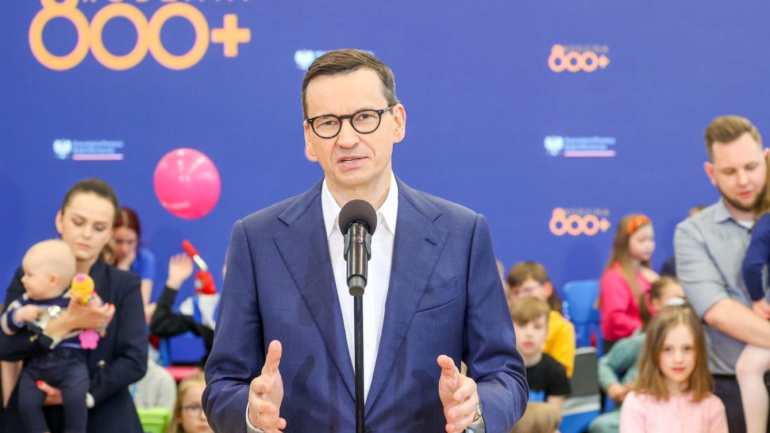 Waloryzacja 500+ do 800+ oznacza, że za rządów PiS wartość naszych pieniędzy spadła o 60 procent.