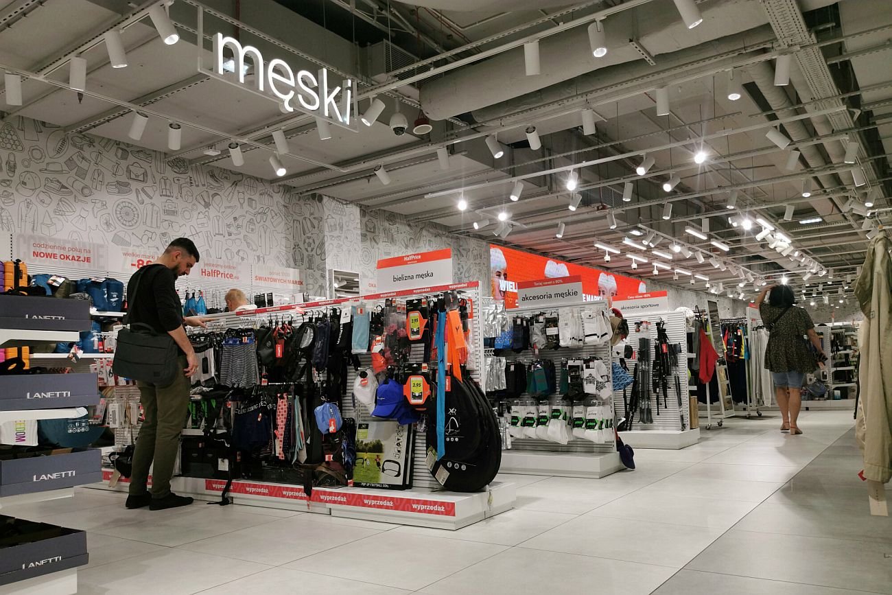 Sprzedaż detaliczna w kwietniu była nadspodziewanie wysoka