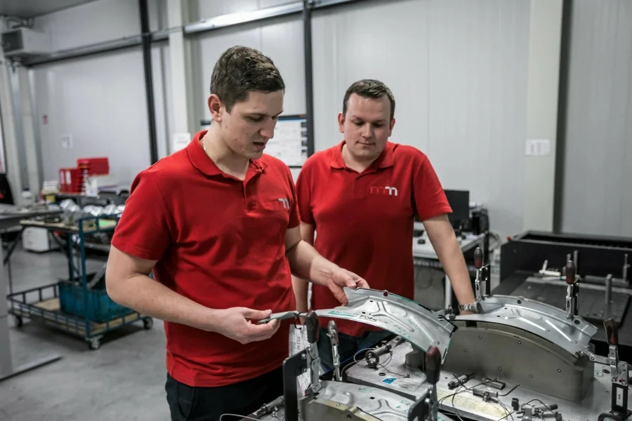 Laboratorium firmy MM Systemy. To właśnie w takich miejscach zapadają szybkie decyzje o rozwijaniu innowacyjnych rozwiązań, co z kolei pozwala aplikować o środki europejskiej.