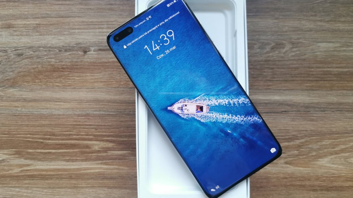 P40 Pro - najnowszy flagowiec z rodziny Huawei. Tłumaczymy, jak zainstalować część brakujących aplikacji.