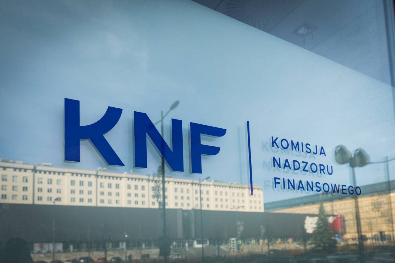 logo KNF