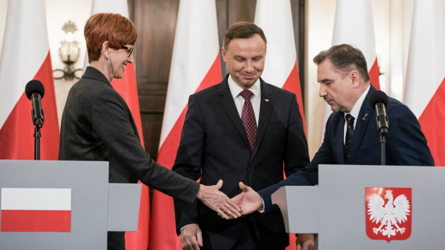 Minister pracy Elżbieta Rafalska, prezydent Andrzej Duda i szef Solidarności, Piotr Duda.