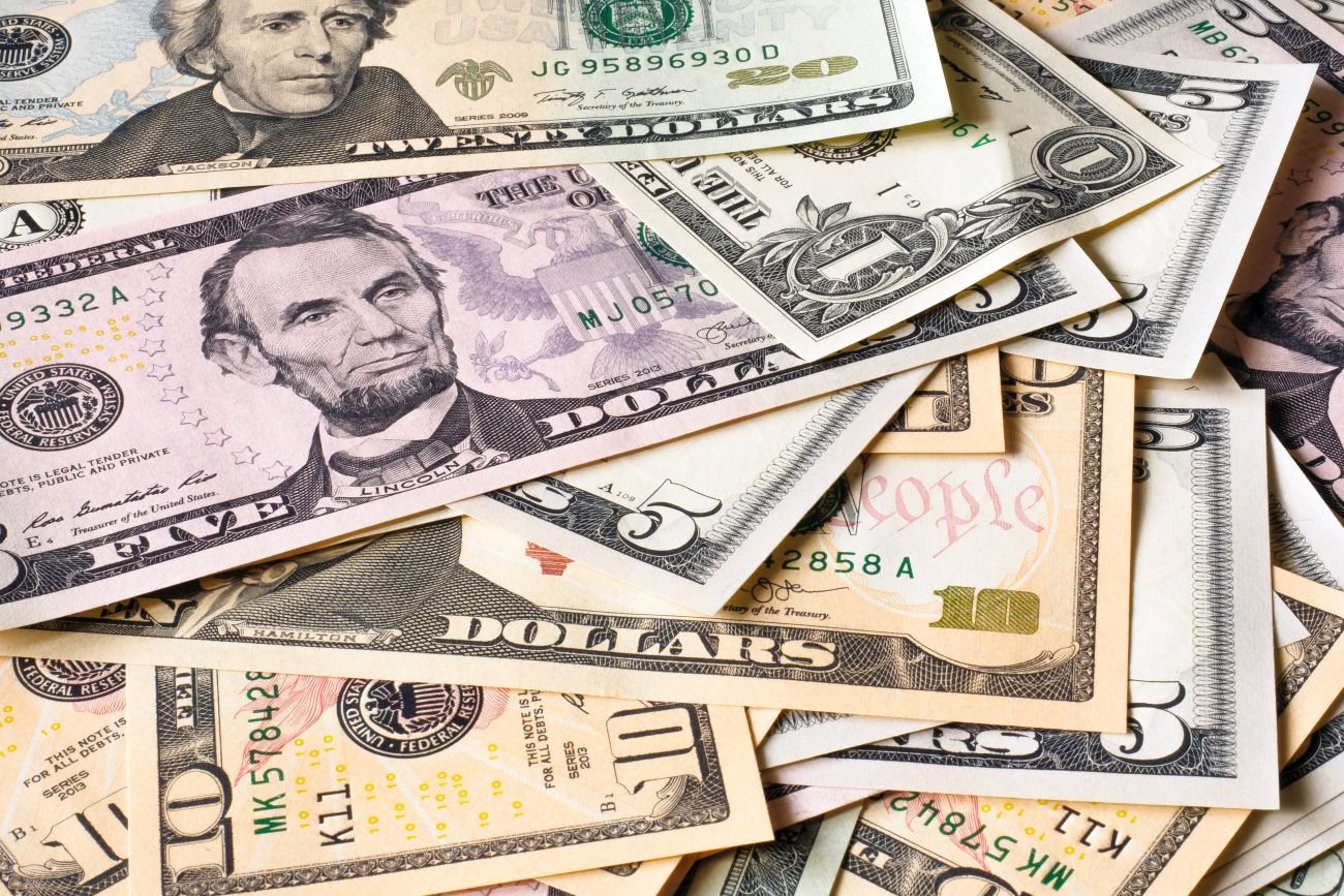 Kursy walut 14 kwietnia. Kurs dolara, euro, franka, funta