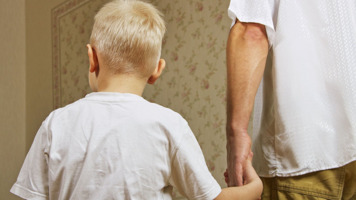 Rodzice na rozmowie kwalifikacyjnej? To coraz częstszy trend wśród millenialsów