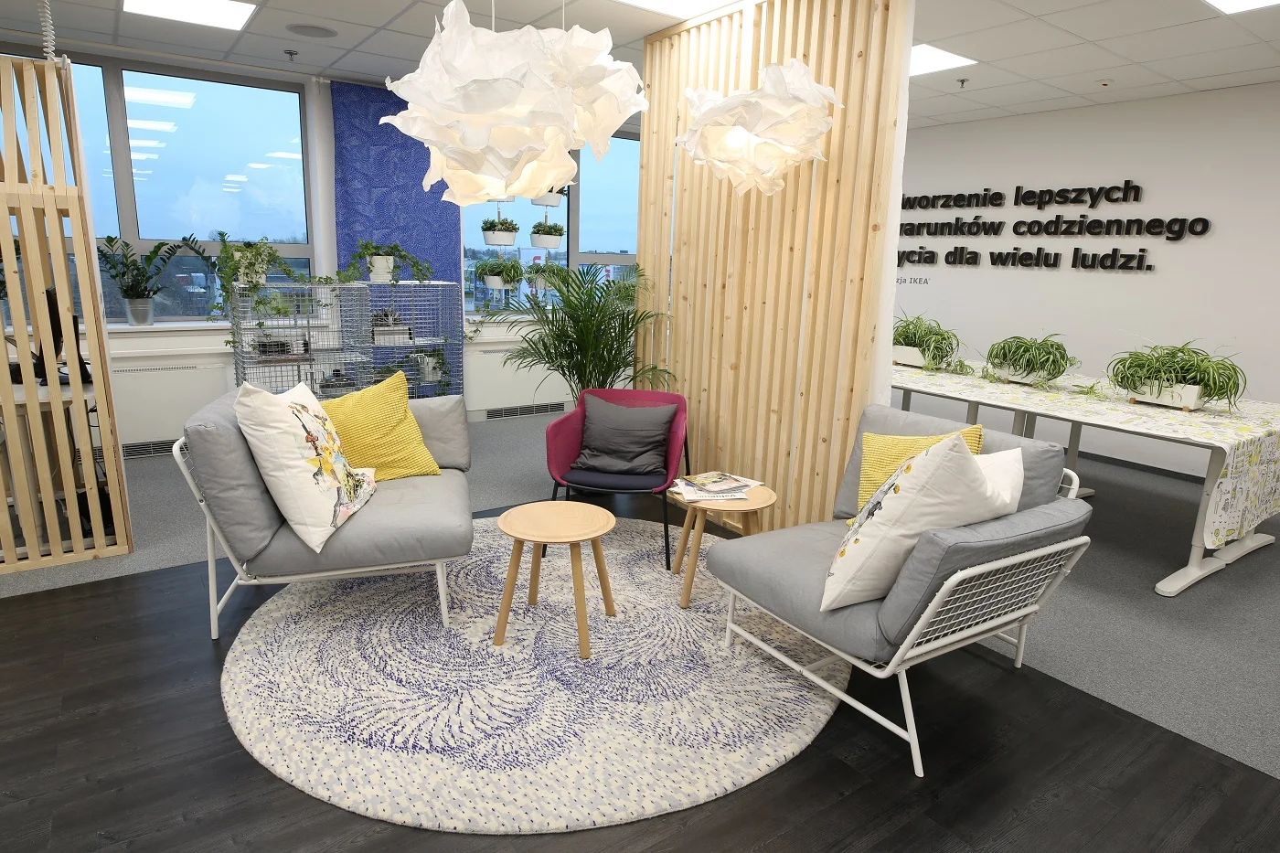 Twoje Studio Pracy IKEA ma kawiarniany wygląd