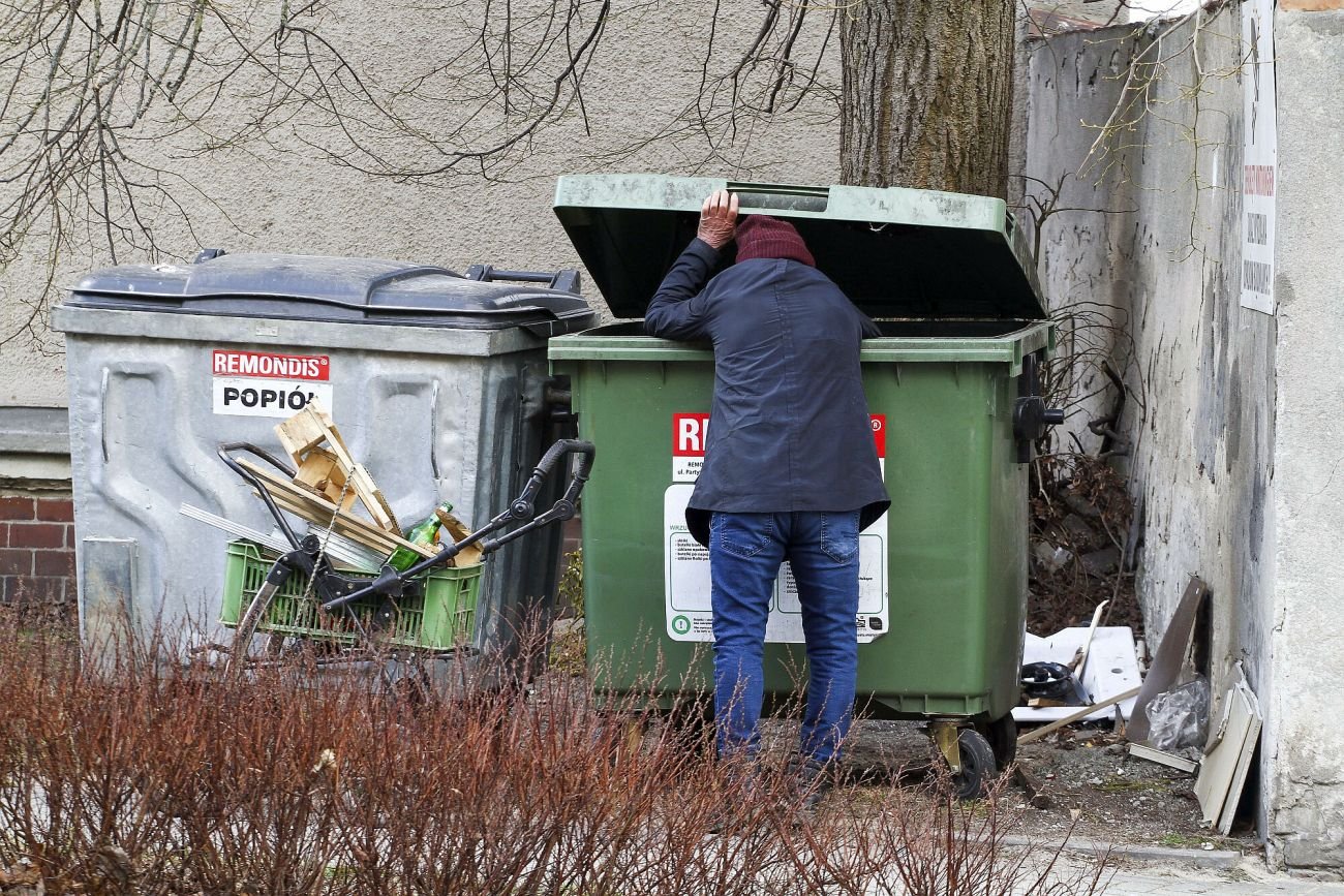 W Polsce spadł poziom skrajnego ubóstwa