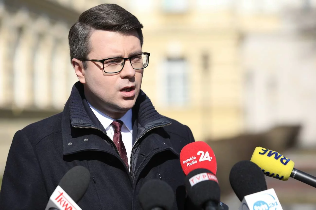 Piotr Muller.