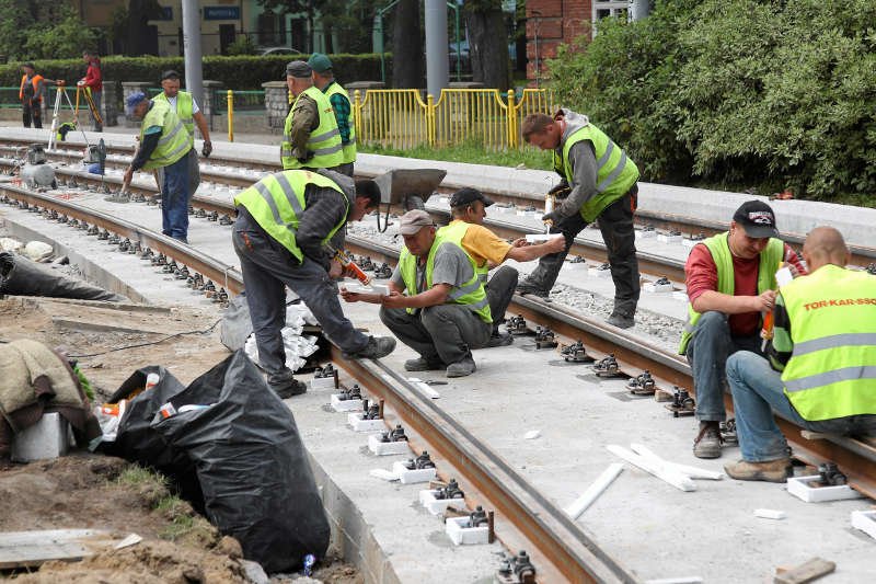 Jan Cieński z „The Economist”: Polska potrzebuje własnych produktów i mocnych marek. Nie możemy konkurować wyłącznie tanią siłą roboczą.