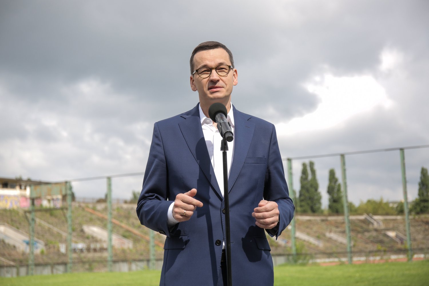 Post premiera na Facebooku podzielił internautów.