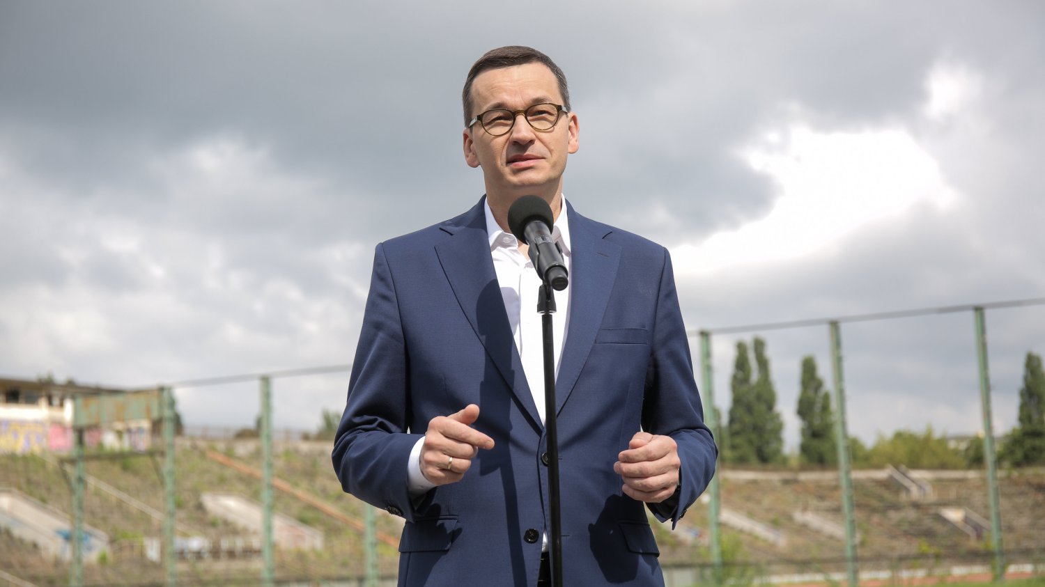 Post premiera na Facebooku podzielił internautów.
