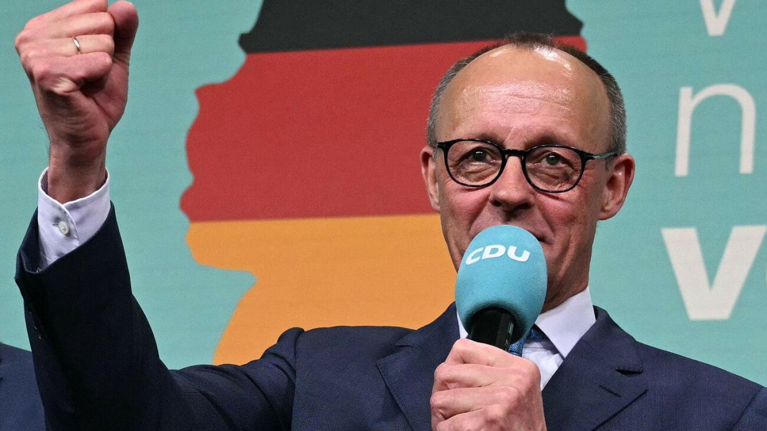 "Świat nie będzie na nas czekał".