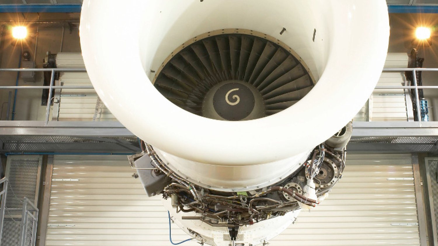 General Electric oraz Instytut Lotnictwa ufundują stypendium im. Justyny Moniuszko dla studentów Politechniki Warszawskiej. Jest szansa na pracę w Engineering Design Center.
