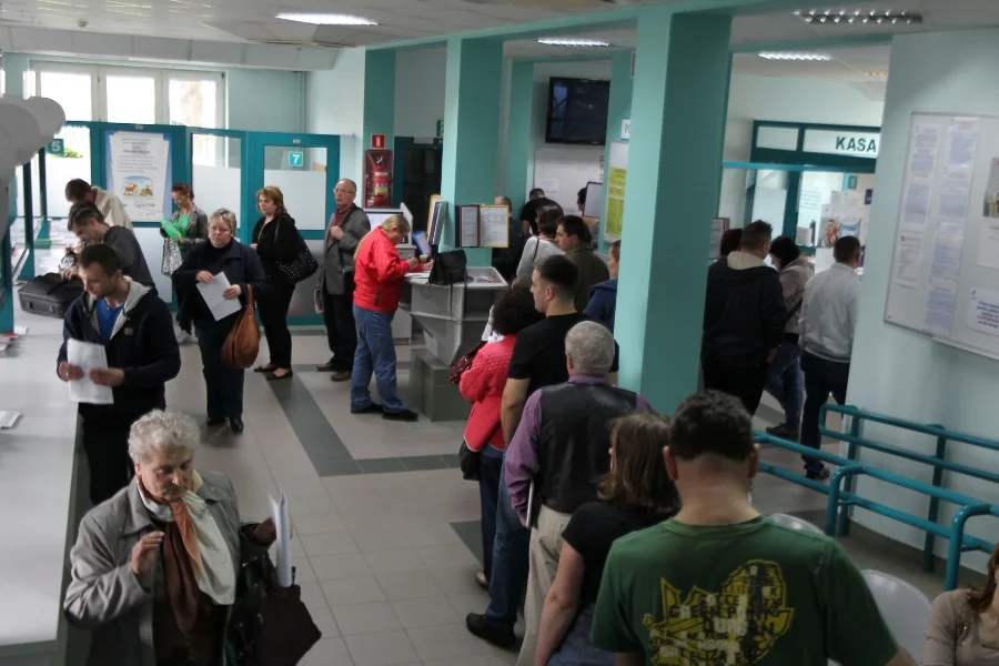 Zdarzyło się, że urząd skarbowy nie udzielał informacji o podatnikach na literę B. Odpowiedzialna za tę grupę podatników urzędniczka poszła na emeryturę i nikt nie przejął jej zadań.
