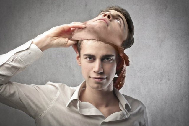 Istnieją sposoby na zerwanie kłamliwej maski