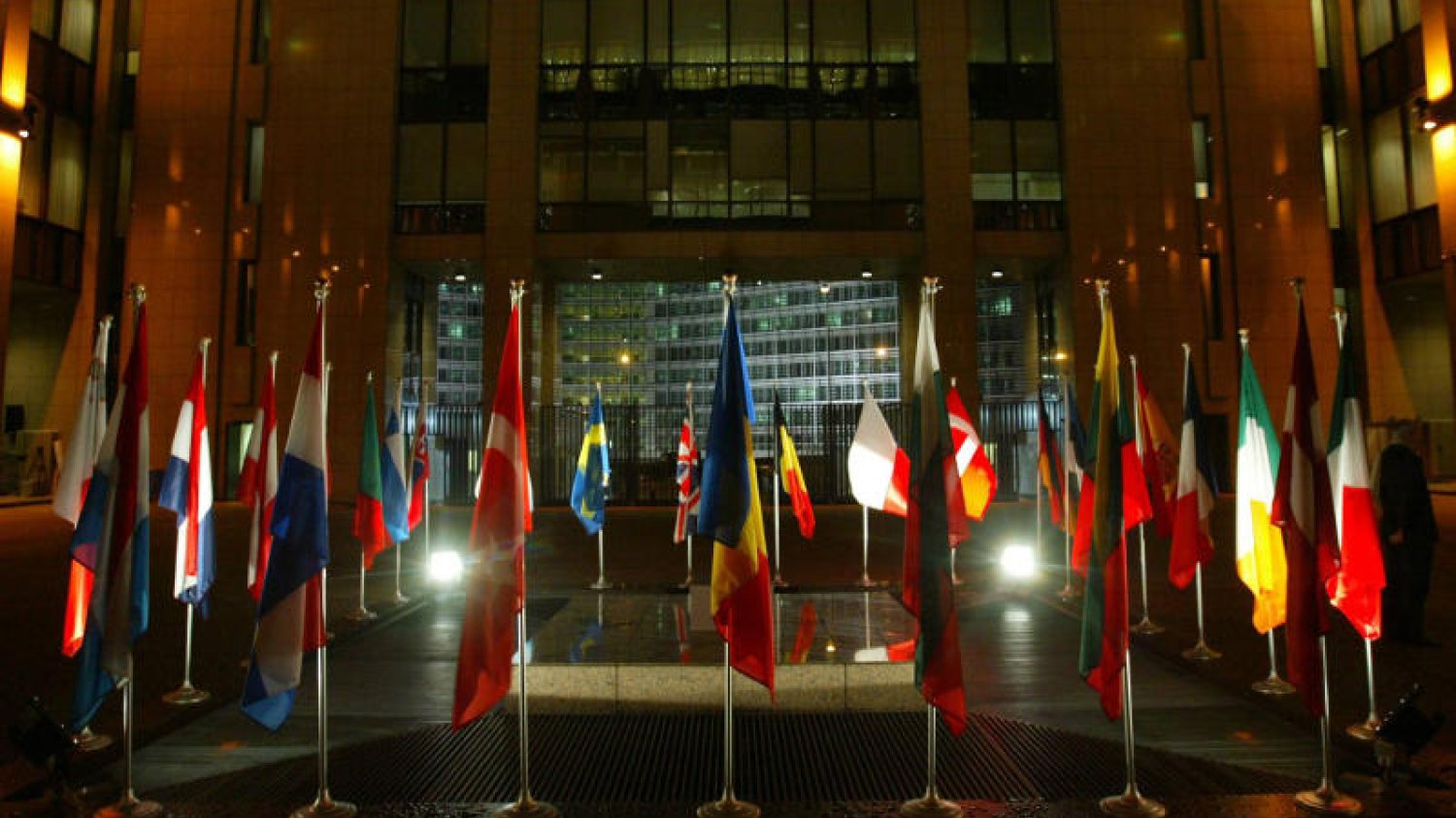 Polscy przedsiębiorcy przegrywają w Brukseli z zachodnioeuropejską konkurencją