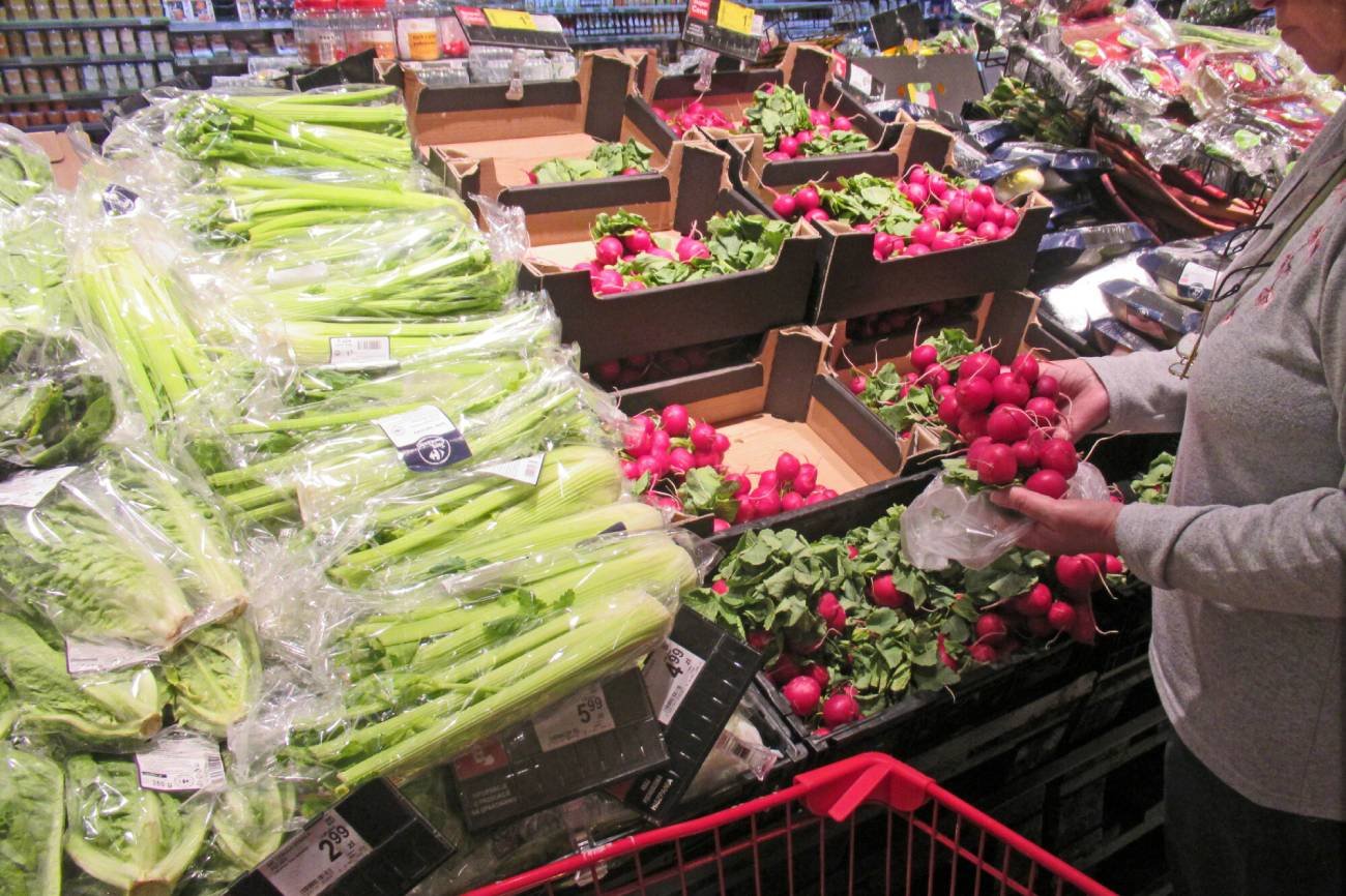 Ile kosztują młode warzywa?