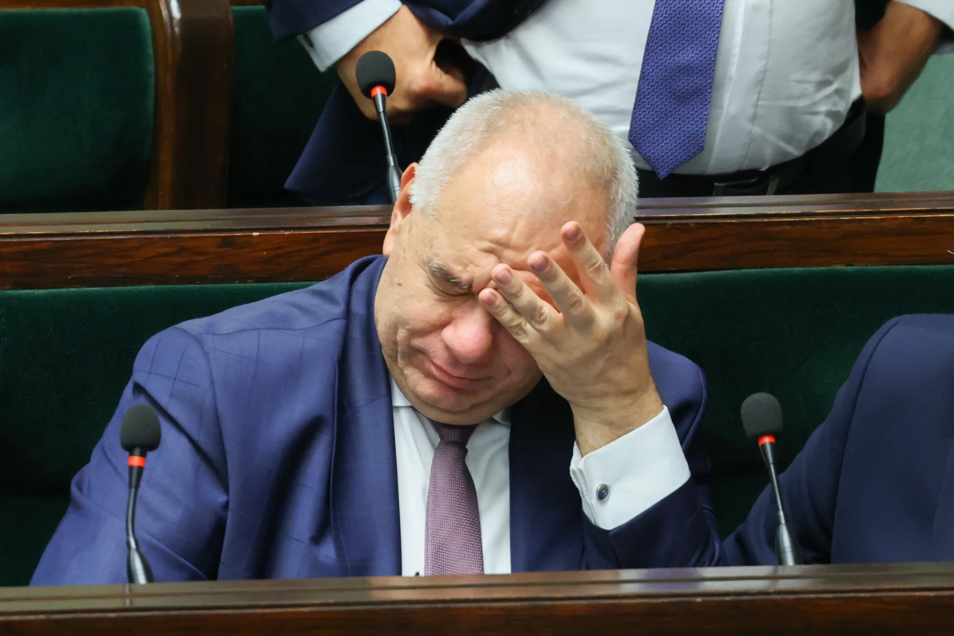 Jacek Sasin bierze się za prąd