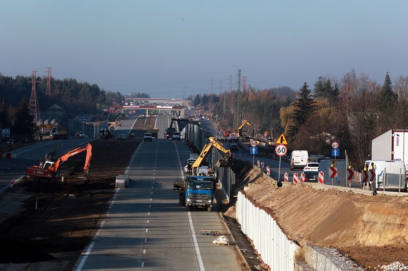 Wstrzymanie procedur może dotyczyć blisko jednej czwartej przygotowywanych przez GDDKiA inwestycji.