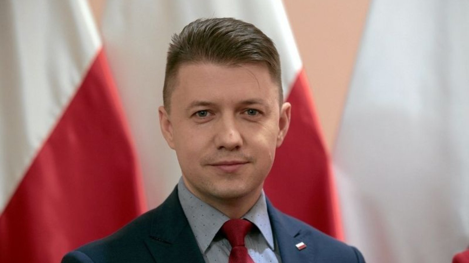Poseł PiS Bartłomiej Dorywalski pochwalił się prezentem od polskiej firmy farmaceutycznej, po czym zaczął usuwać wpisy.