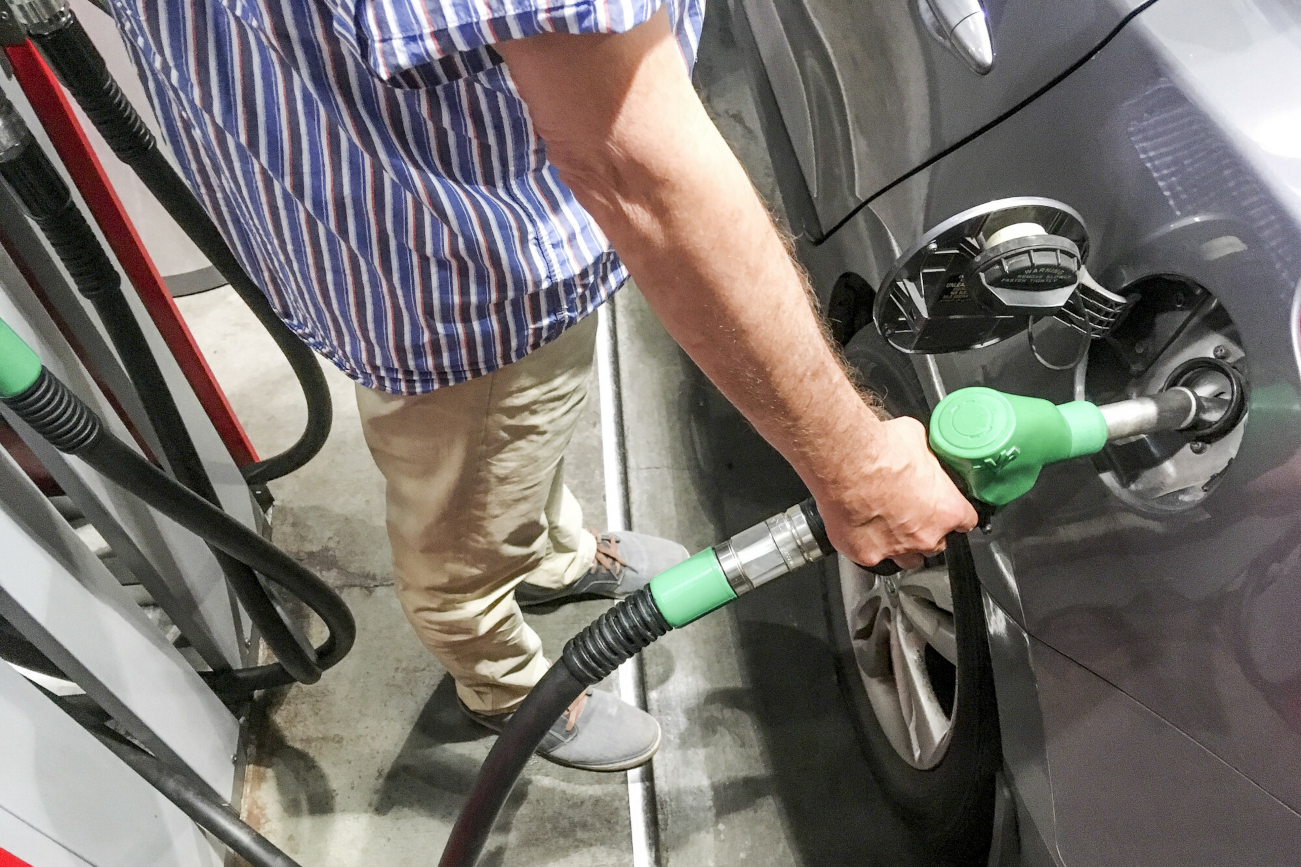 Na stacji paliw w Lublinie będzie można zatankować paliwo po 4,99 zł za litr benzyny i oleju napędowego.