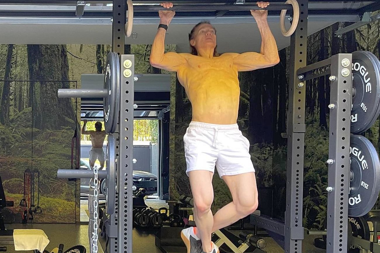 Bryan Johnson: 45-latek, który dąży do tego, by cofnąć procesy starzenia i mieć znów 18 lat