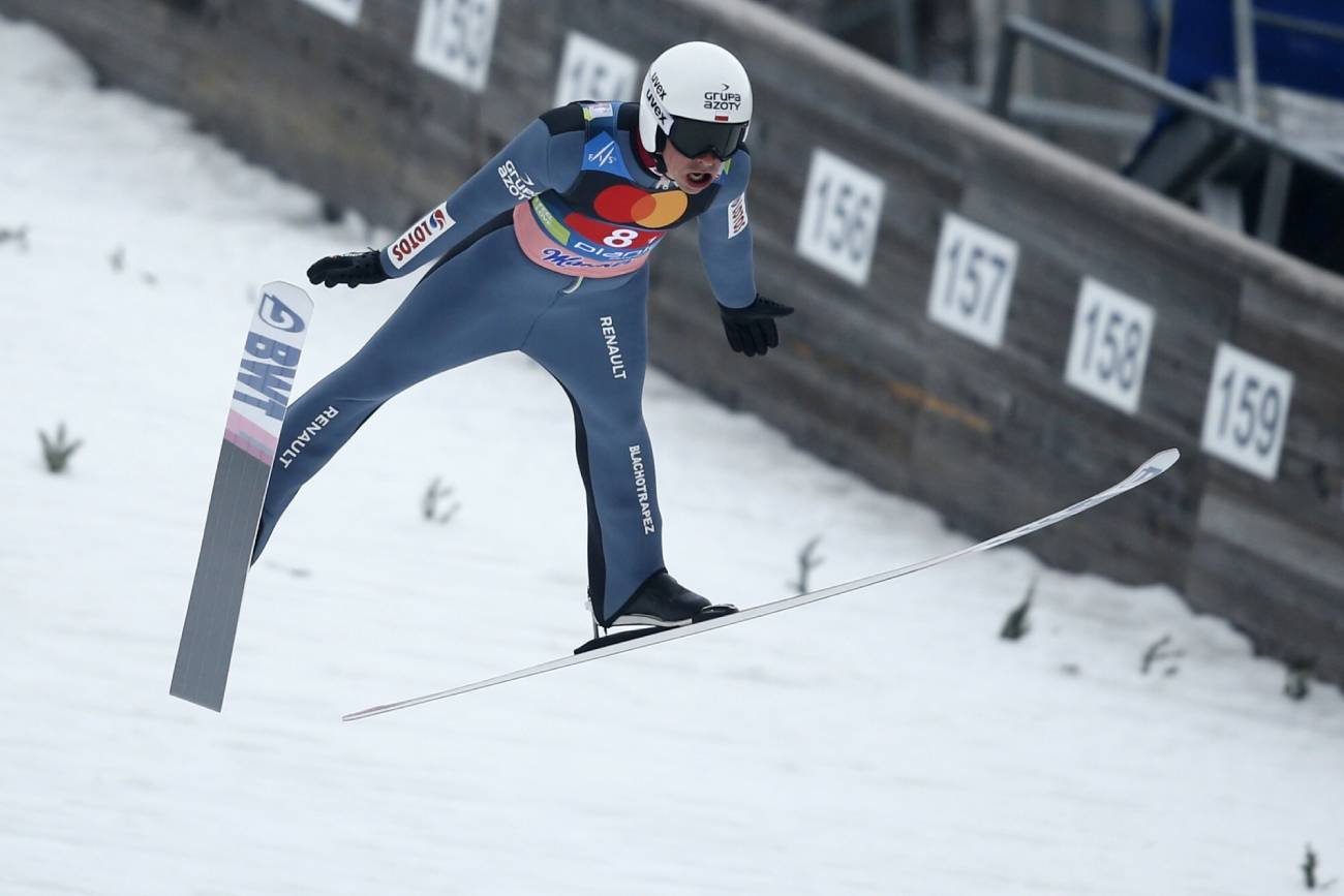 Piotr Żyła podczas zawodów w skokach narciarskich - Planica 2021