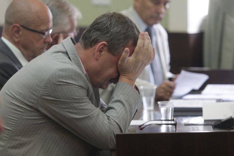 Zdjęcie poglądowe. Dawny prezydent Kielc podczas dyskusji ws. miejscowego planu zagospodarowania przestrzennego.