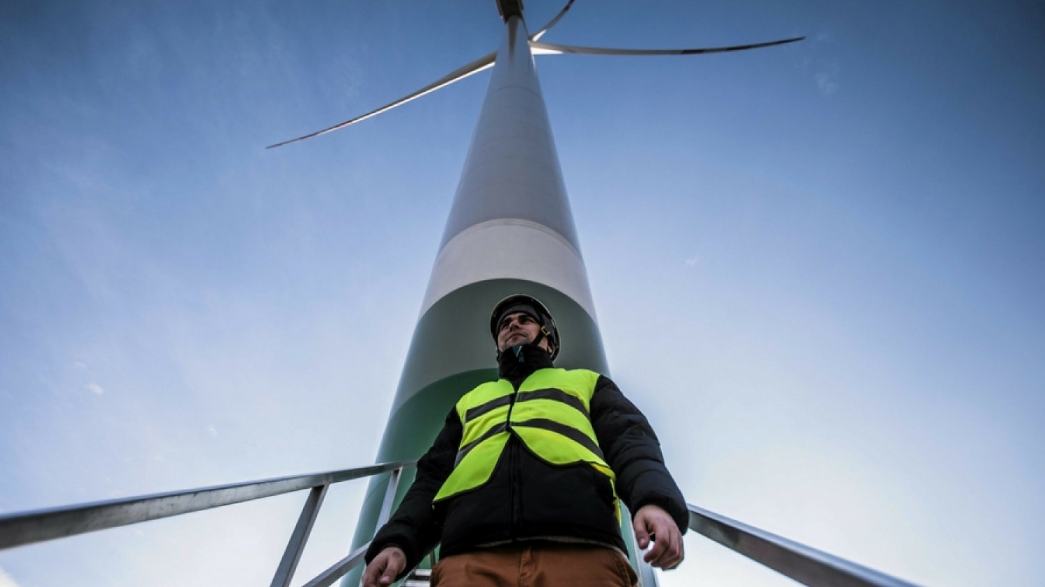Branża odnawialnych źródeł energii zrobiła kolejny krok w kierunku bankructwa.